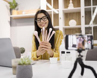 how-to-create-an-engaging-product-video-to-boost-sales