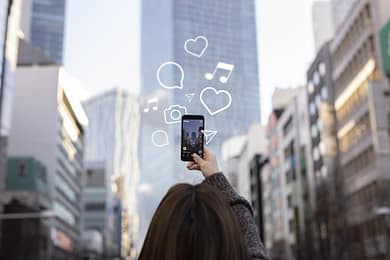 image-vs-video-content-for-social-media